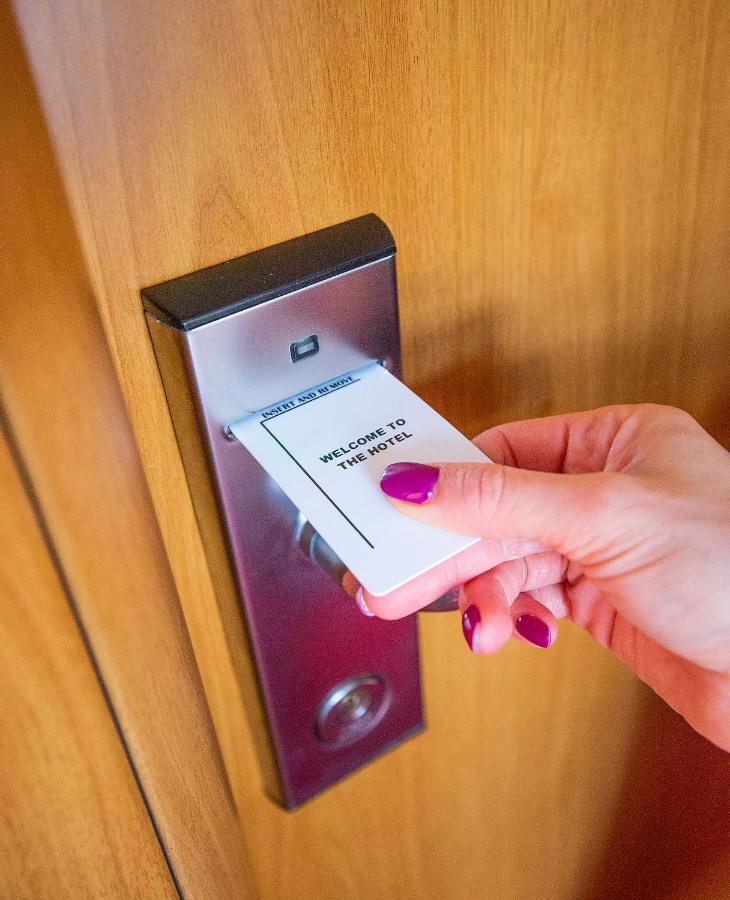 Hotel Dana サトゥ・マーレ エクステリア 写真